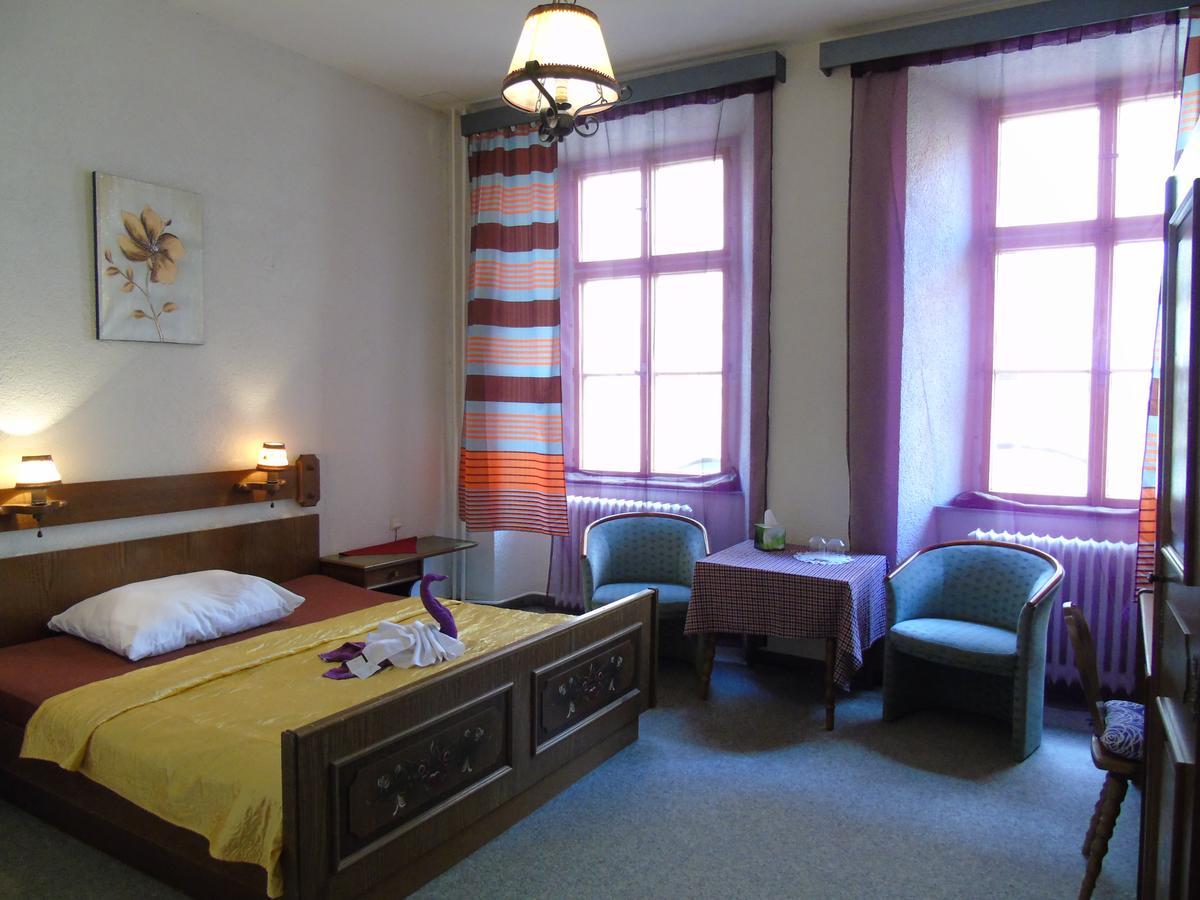 Gl Hotel Trutnov Eksteriør bilde