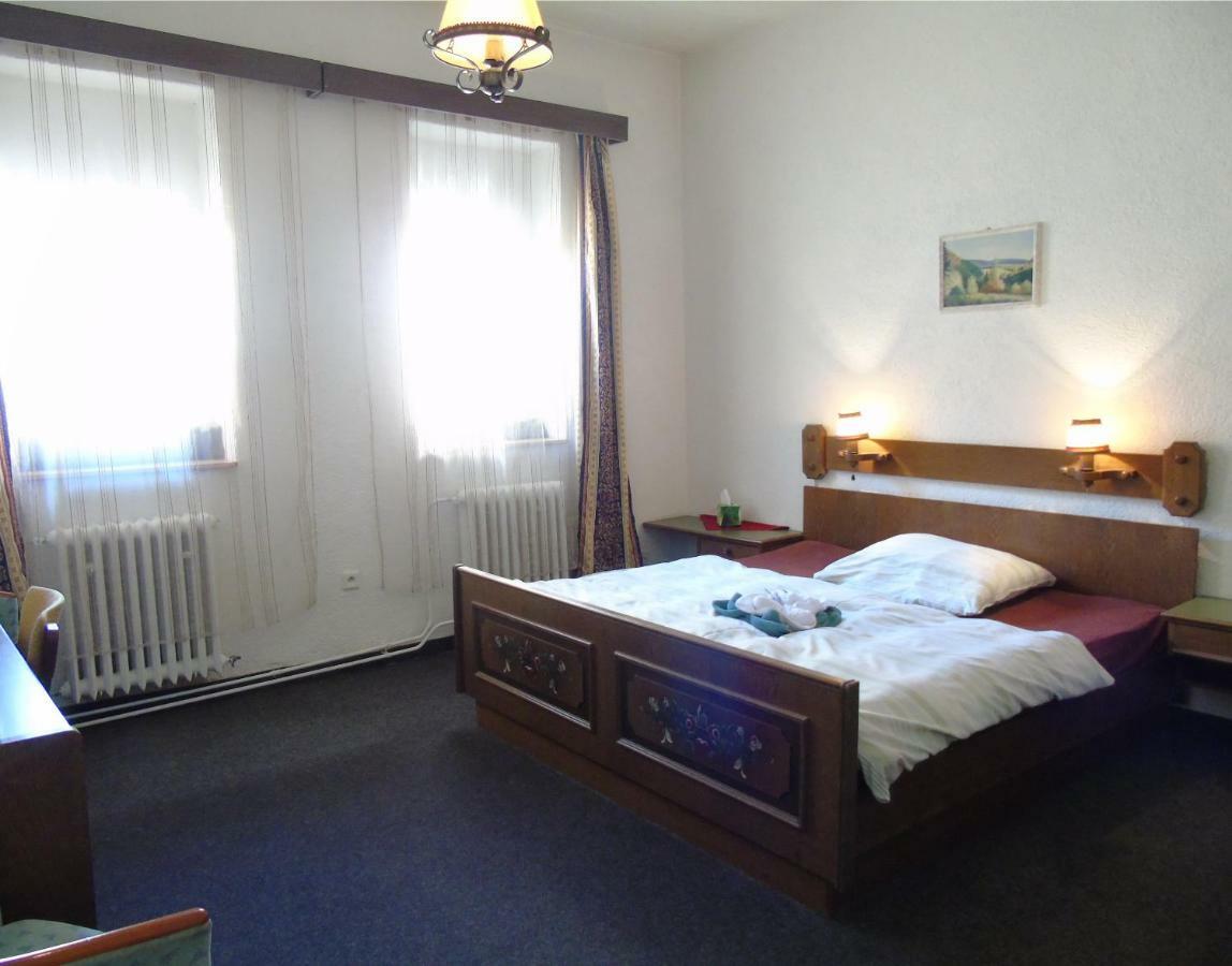 Gl Hotel Trutnov Eksteriør bilde